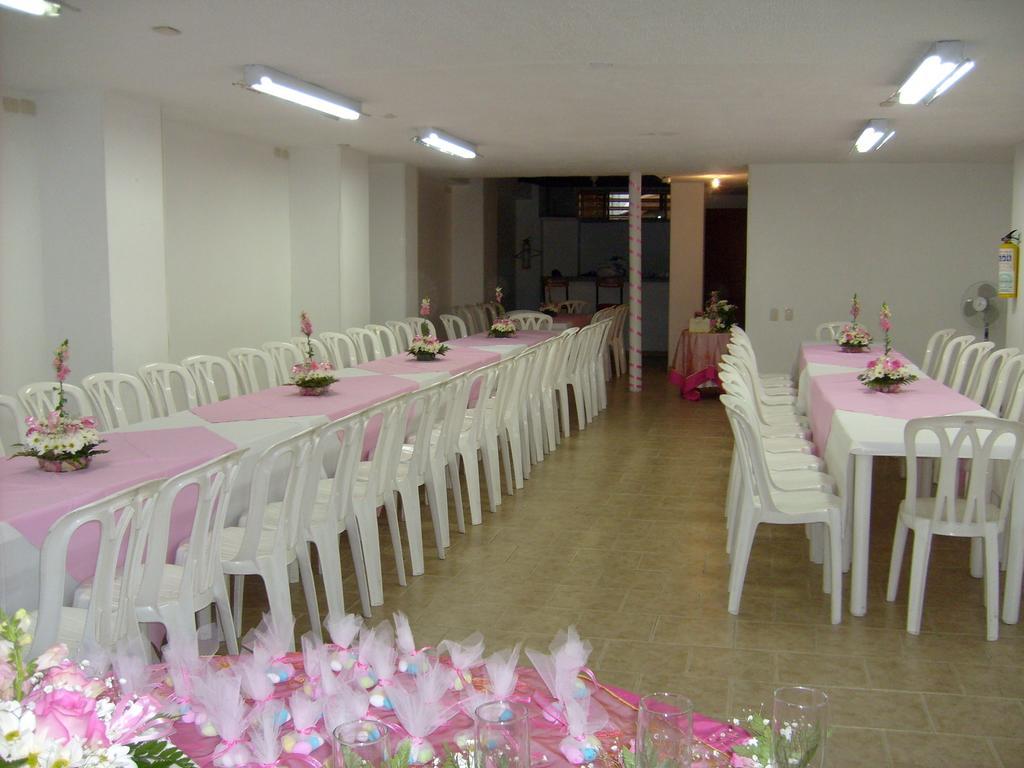 Hotel Armont Calarcá 外观 照片