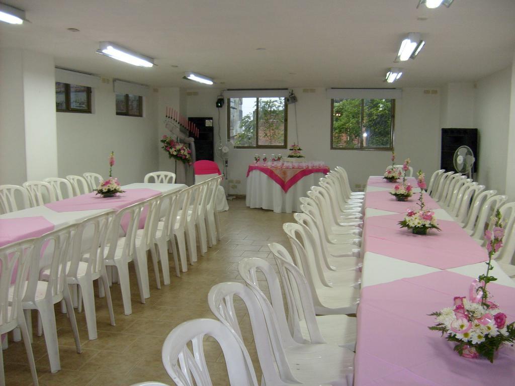 Hotel Armont Calarcá 外观 照片