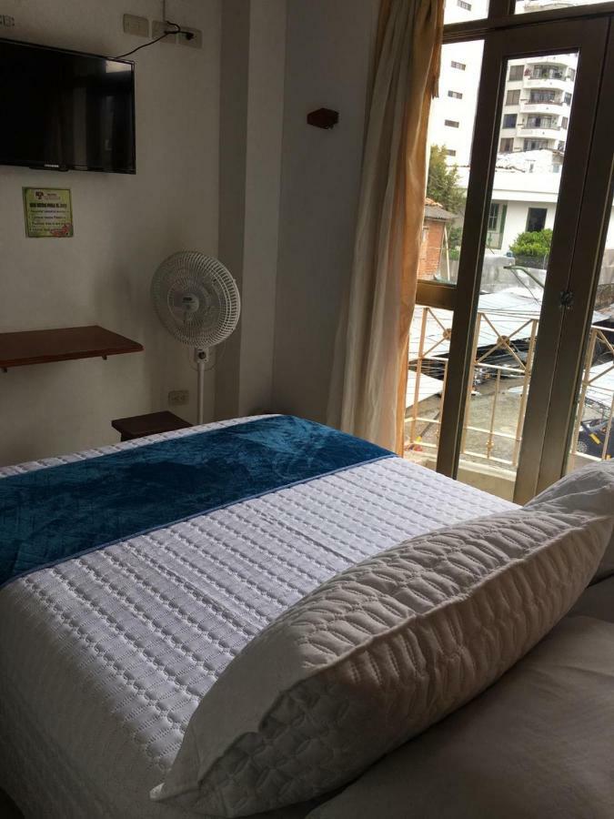 Hotel Armont Calarcá 外观 照片