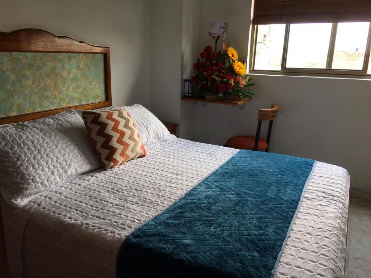 Hotel Armont Calarcá 外观 照片
